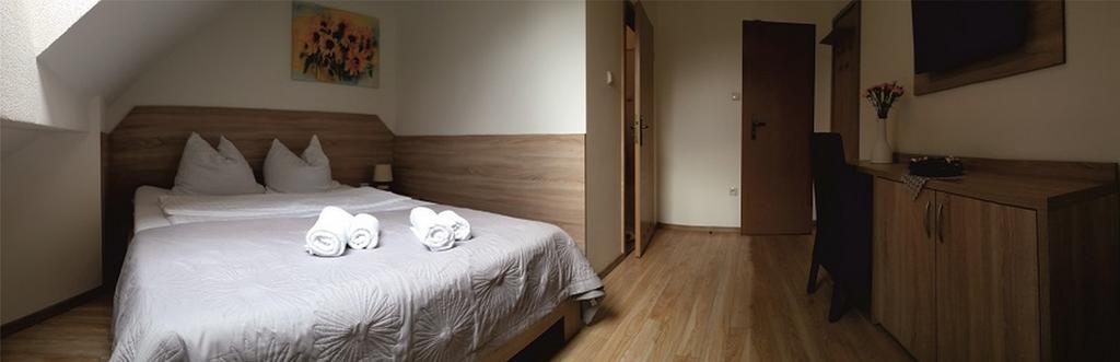 Zajazd Zacisze Żary Exterior foto